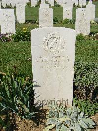Sangro River War Cemetery - McCausland, A J