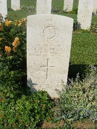 Sangro River War Cemetery - McEachran, Edward