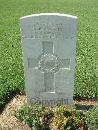 Sangro River War Cemetery - McKay, Kenneth Donald