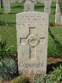 Sangro River War Cemetery - McKerchar, Farquhar James