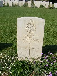 Sangro River War Cemetery - Naylor, Harry
