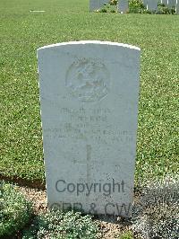 Sangro River War Cemetery - Perry, Ronald