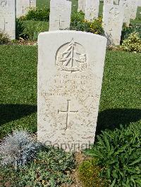 Sangro River War Cemetery - Pocknell, James