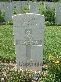 Sangro River War Cemetery - Potter, John W.