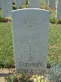 Sangro River War Cemetery - Richards, Charles Bernard