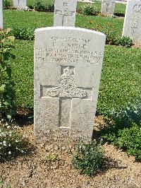 Sangro River War Cemetery - Ridge, Kenneth Arthur