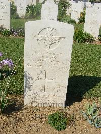 Sangro River War Cemetery - Robson, Spencer