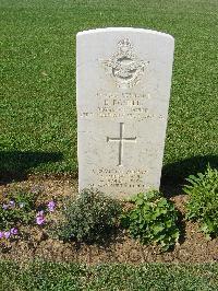 Sangro River War Cemetery - Rosher, Eric