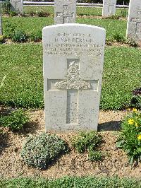 Sangro River War Cemetery - Sanderson, David