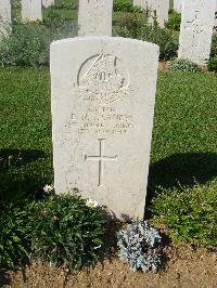 Sangro River War Cemetery - Sandys, Edwin Robert Gordon