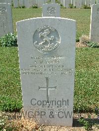 Sangro River War Cemetery - Scott, Alexander Douglas