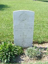 Sangro River War Cemetery - Seocha, F
