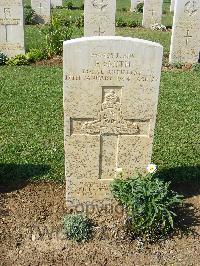 Sangro River War Cemetery - Smith, Frederick