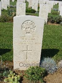 Sangro River War Cemetery - Smith, John McKinnon