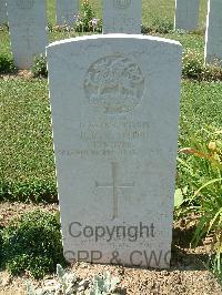 Sangro River War Cemetery - Smith, Robert Charles Henry