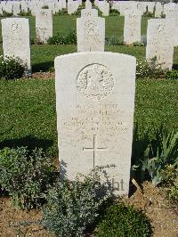 Sangro River War Cemetery - Smith, William