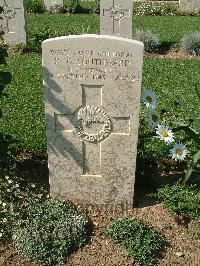 Sangro River War Cemetery - Southward, Robert Graveson