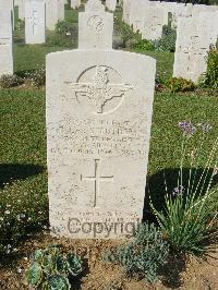 Sangro River War Cemetery - Struthers, Robert Cook Stuart
