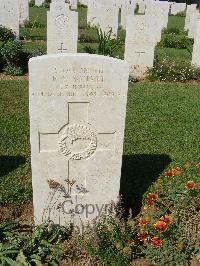 Sangro River War Cemetery - Stuart, Robert Peter