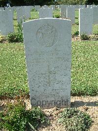 Sangro River War Cemetery - Swift, John Peter