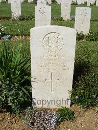 Sangro River War Cemetery - Sykes, Stanley