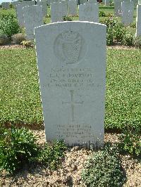 Sangro River War Cemetery - Thompson, Rua