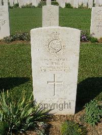 Sangro River War Cemetery - Tilley, George