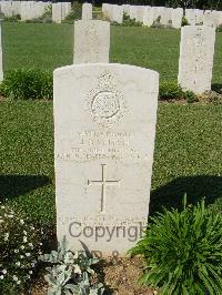 Sangro River War Cemetery - Veitch, Joseph Brodie