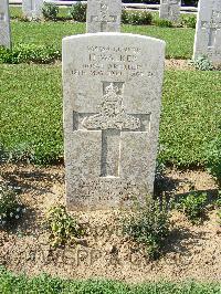 Sangro River War Cemetery - Walker, Harry