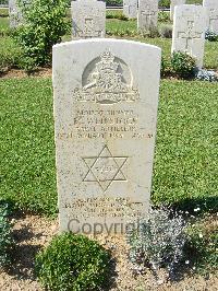 Sangro River War Cemetery - Weinstock, Mark