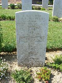 Sangro River War Cemetery - Whittam, Thomas Edward
