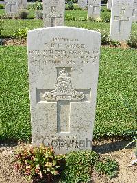 Sangro River War Cemetery - Wood, Francis Bernard Canning