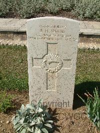 Sangro River War Cemetery - Wood, Frederick Henry