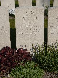 Noeux-Les-Mines Communal Cemetery - Allen, Thomas William