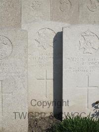 Noeux-Les-Mines Communal Cemetery - Armstrong, J H