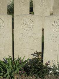Noeux-Les-Mines Communal Cemetery - Baul, F C