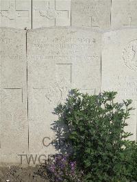 Noeux-Les-Mines Communal Cemetery - Bird, James Miller