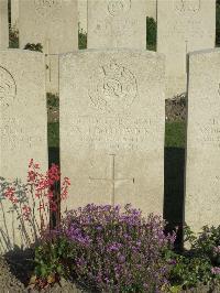 Noeux-Les-Mines Communal Cemetery - Borthwick, A J