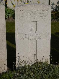 Noeux-Les-Mines Communal Cemetery - Brown, H