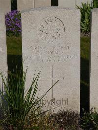 Noeux-Les-Mines Communal Cemetery - Bunting, Charles