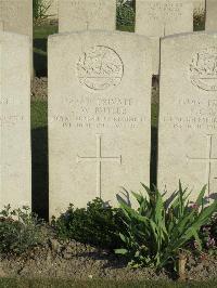 Noeux-Les-Mines Communal Cemetery - Butler, John Wilfred