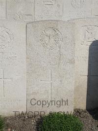 Noeux-Les-Mines Communal Cemetery - Clark, W