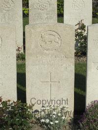 Noeux-Les-Mines Communal Cemetery - Clarke, John Edward