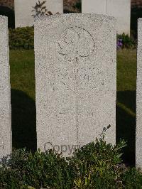 Noeux-Les-Mines Communal Cemetery - Clarke, P J
