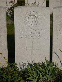 Noeux-Les-Mines Communal Cemetery - Claydon, F