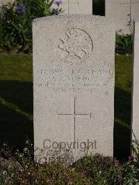 Noeux-Les-Mines Communal Cemetery - Connor, A L