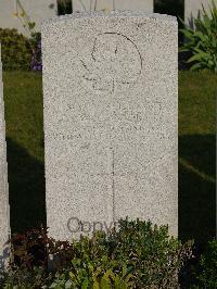 Noeux-Les-Mines Communal Cemetery - Cook, William Charles