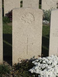Noeux-Les-Mines Communal Cemetery - Cox, Arthur Edward