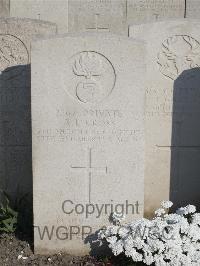 Noeux-Les-Mines Communal Cemetery - Cross, A L