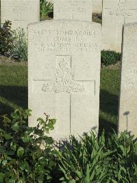Noeux-Les-Mines Communal Cemetery - Cummins, John